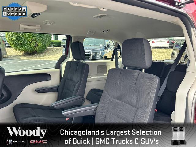Photo of 2019 Octane Red Pearlcoat Dodge Grand Caravan