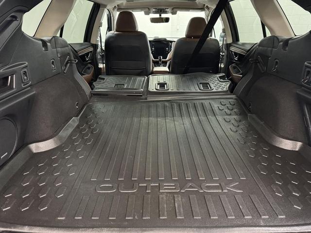 Photo of 2020 Crystal Black Silica Subaru Outback