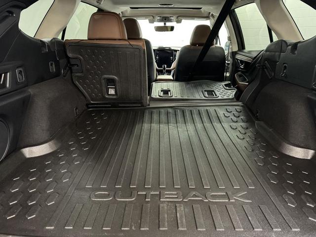 Photo of 2020 Crystal Black Silica Subaru Outback