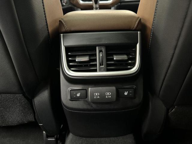 Photo of 2020 Crystal Black Silica Subaru Outback