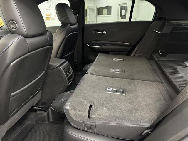 Photo of 2024 Crystal White Tricoat Cadillac XT4