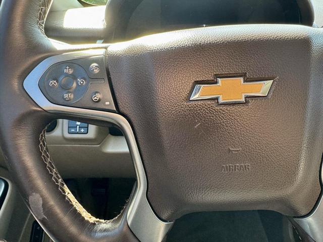 Photo of 2016 Summit White Chevrolet Suburban