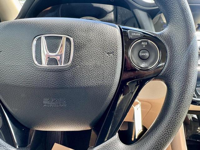 Photo of 2016 White Orchid Pearl Honda Accord