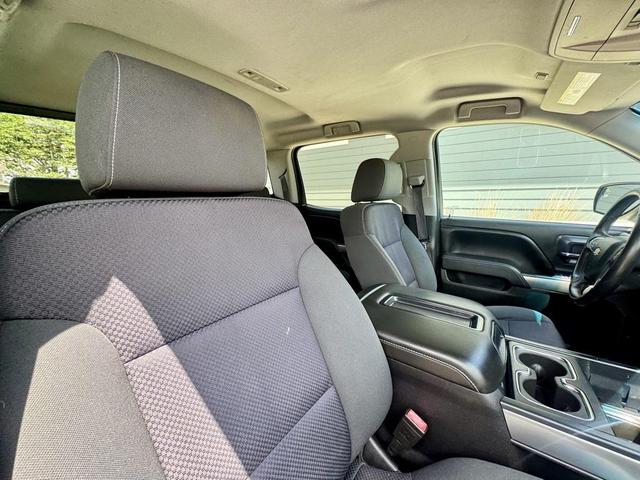 Photo of 2015 Black Chevrolet Silverado 1500