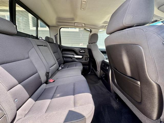 Photo of 2015 Black Chevrolet Silverado 1500