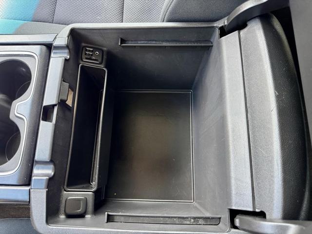 Photo of 2015 Black Chevrolet Silverado 1500