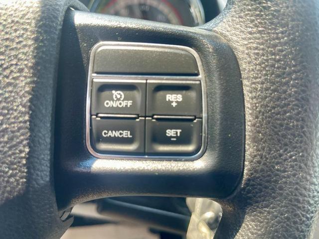 Photo of 2015 Cashmere/Sandstone Pearlcoat Dodge Grand Caravan