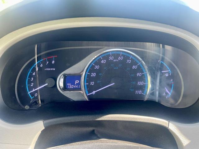 Photo of 2013 Salsa Red Pearl Toyota Sienna