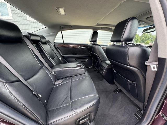 Photo of 2012 Sizzling Crimson Mica Toyota Avalon
