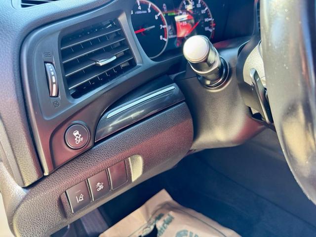 Photo of 2019 Platinum White Pearl Acura ILX