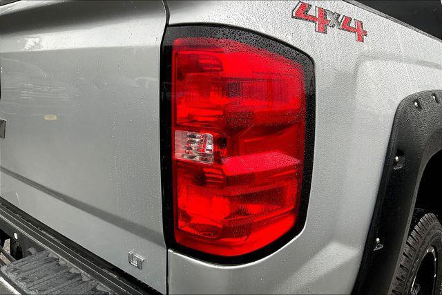 Photo of 2018 Silver Ice Metallic Chevrolet Silverado 2500