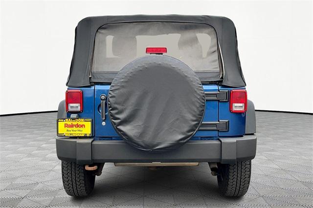 Photo of 2010 Deep Water Blue Pearlcoat Jeep Wrangler