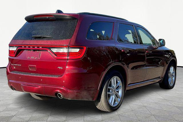 Photo of 2024 Octane Red Pearlcoat Dodge Durango
