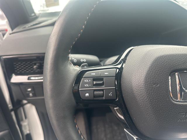 Photo of 2024 Platinum White Pearl Honda CR-V Hybrid