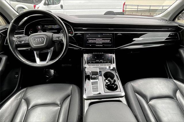 Photo of 2022 Samurai Gray Metallic Audi Q7
