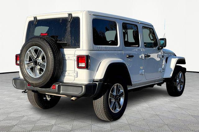 Photo of 2023 Bright White Jeep Wrangler