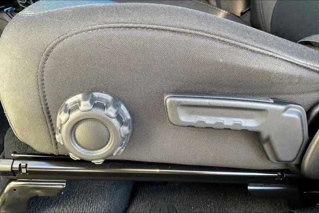 Photo of 2023 Bright White Jeep Wrangler