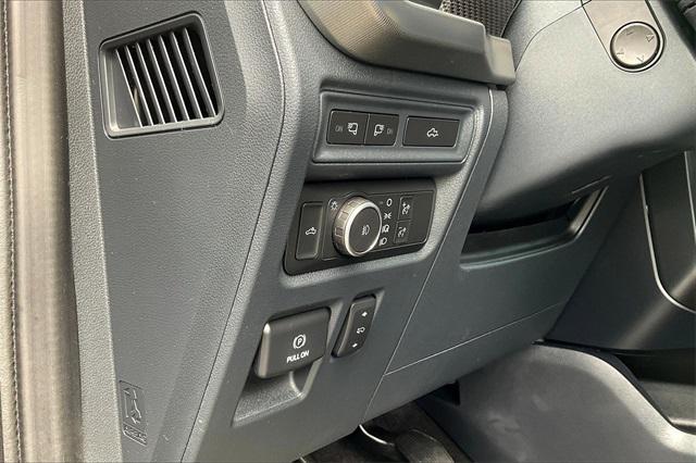 Photo of 2022 Iconic Silver Metallic Ford F-150