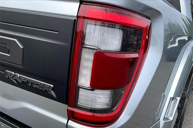Photo of 2022 Iconic Silver Metallic Ford F-150