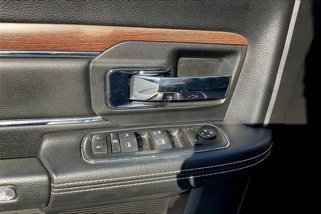 Photo of 2015 Bright Silver Metallic RAM 1500
