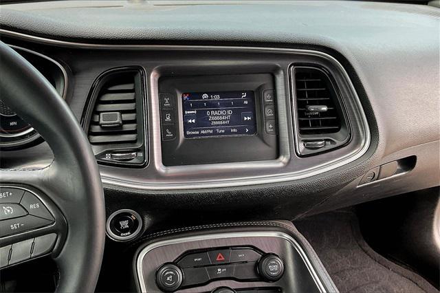Photo of 2015 Pitch Black Clearcoat Dodge Challenger