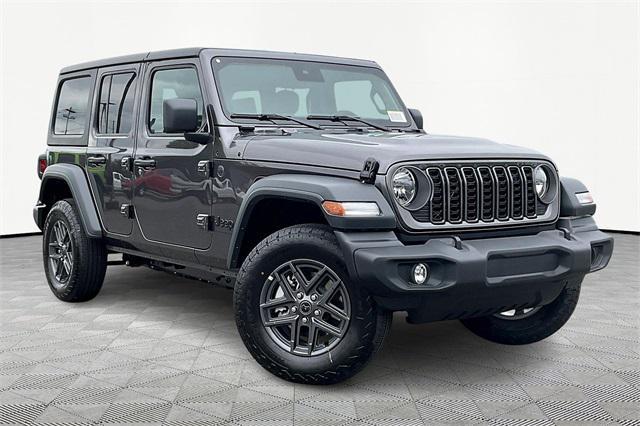 Photo of 2025 Granite Crystal Metallic Clearcoat Jeep Wrangler