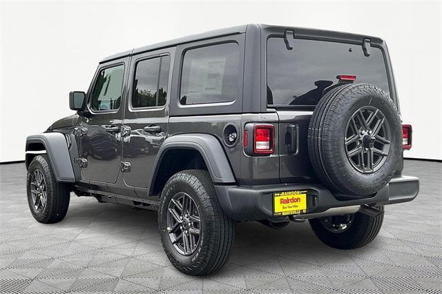 Photo of 2025 Granite Crystal Metallic Clearcoat Jeep Wrangler