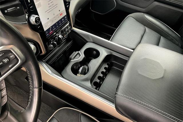 Photo of 2022 Bright White Clearcoat RAM 1500