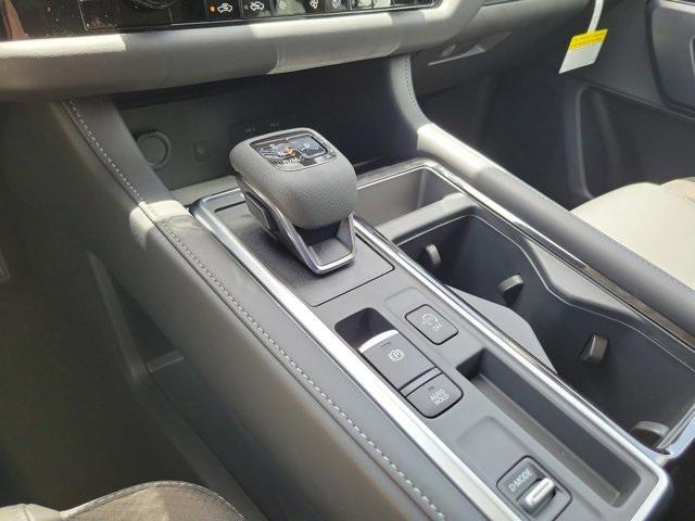 Photo of 2025 Gun Met Nissan Pathfinder
