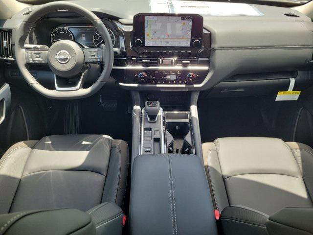 Photo of 2025 Gun Met Nissan Pathfinder