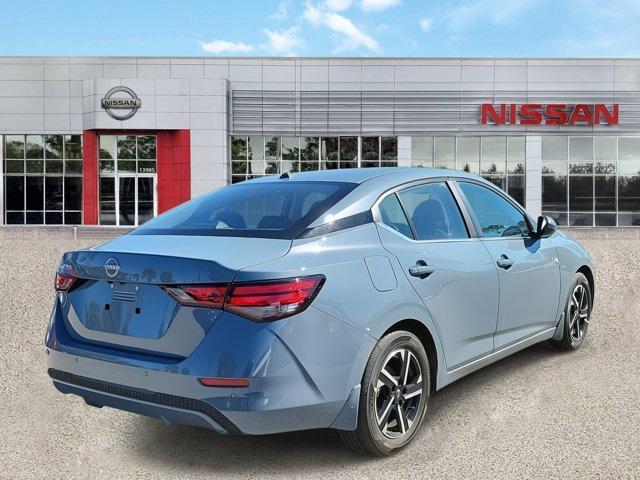 Photo of 2025 Gray Nissan Sentra