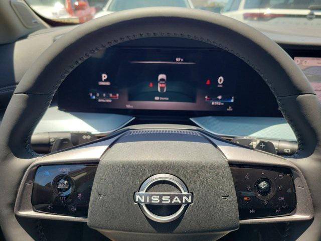 Photo of 2025 Super Black Nissan Murano