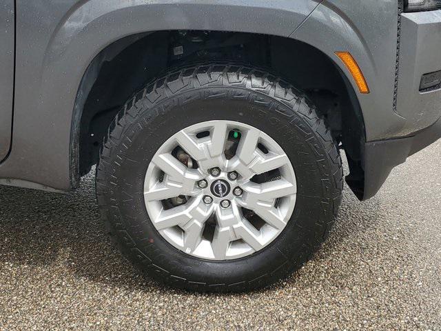 Photo of 2023 Gun Metallic Nissan Frontier