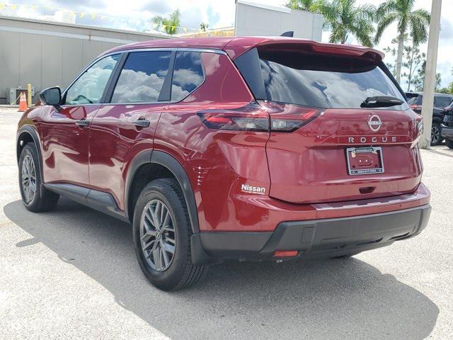 Photo of 2025 Scarlet Ember Tintcoat Nissan Rogue