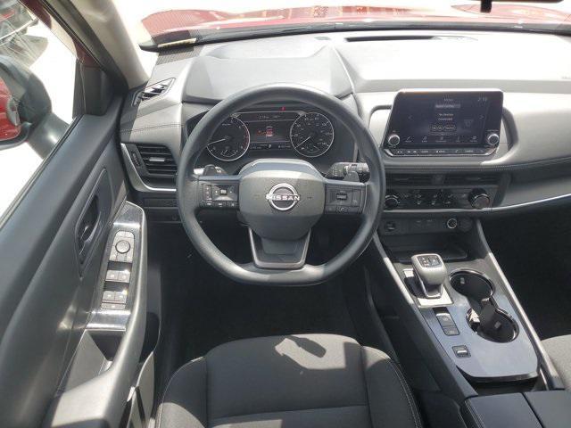 Photo of 2025 Scarlet Ember Tintcoat Nissan Rogue