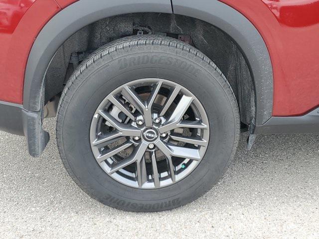 Photo of 2025 Scarlet Ember Tintcoat Nissan Rogue