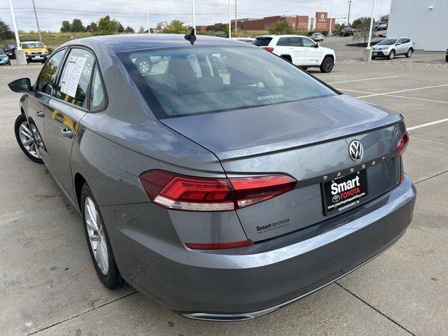 Photo of 2021 Platinum Gray Metallic Volkswagen Passat
