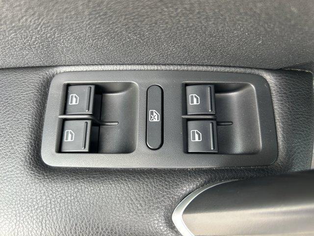 Photo of 2021 Platinum Gray Metallic Volkswagen Passat