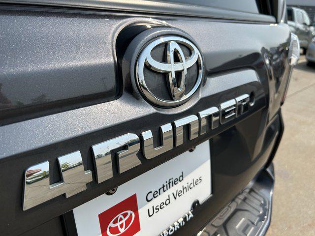 Photo of 2018 Gray Toyota 4Runner