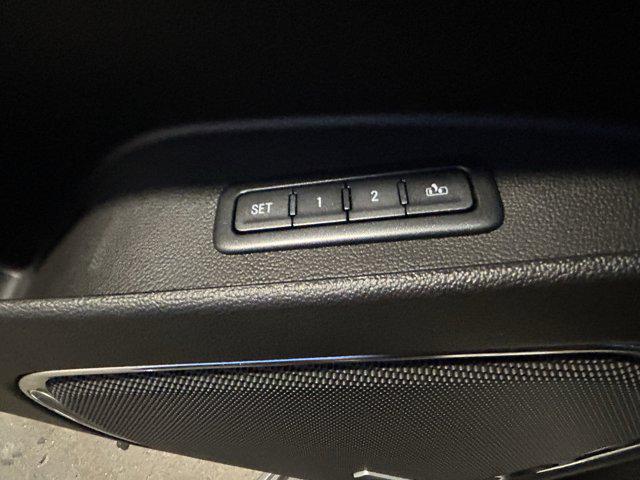 Photo of 2015 Black Chevrolet Suburban