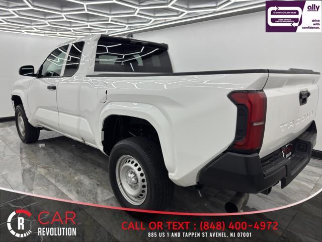 Photo of 2024 White Toyota Tacoma