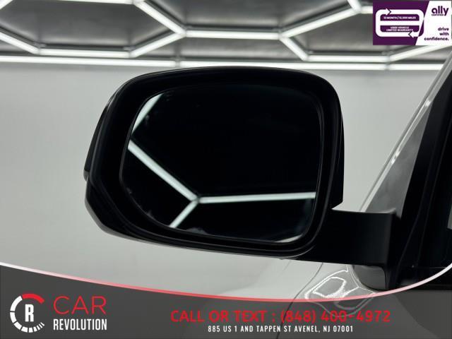 Photo of 2024 White Toyota Tacoma