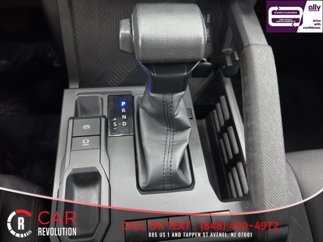 Photo of 2024 White Toyota Tacoma