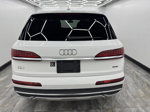 Photo of 2023 Carrara White Audi Q7