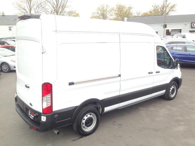 Photo of 2020 Oxford White Ford Transit-250