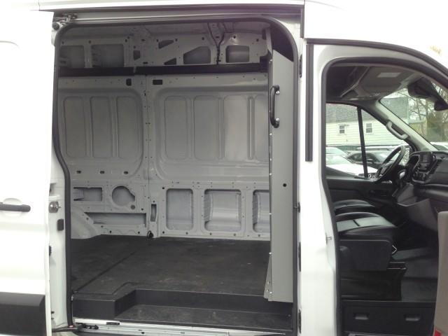 Photo of 2020 Oxford White Ford Transit-250