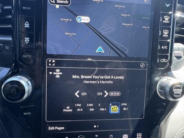 Photo of 2023 Diamond Black RAM 3500