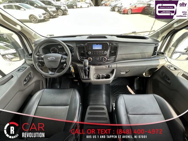 Photo of 2022 White Ford Transit-250