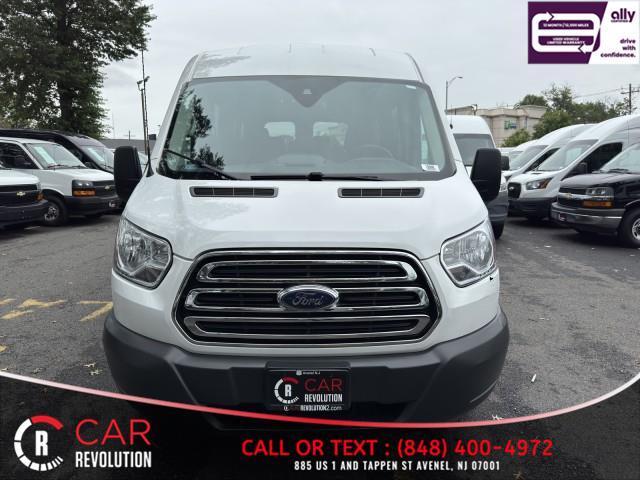 Photo of 2018 White Ford Transit-350