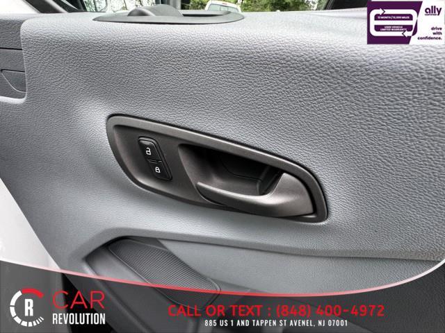 Photo of 2018 White Ford Transit-350